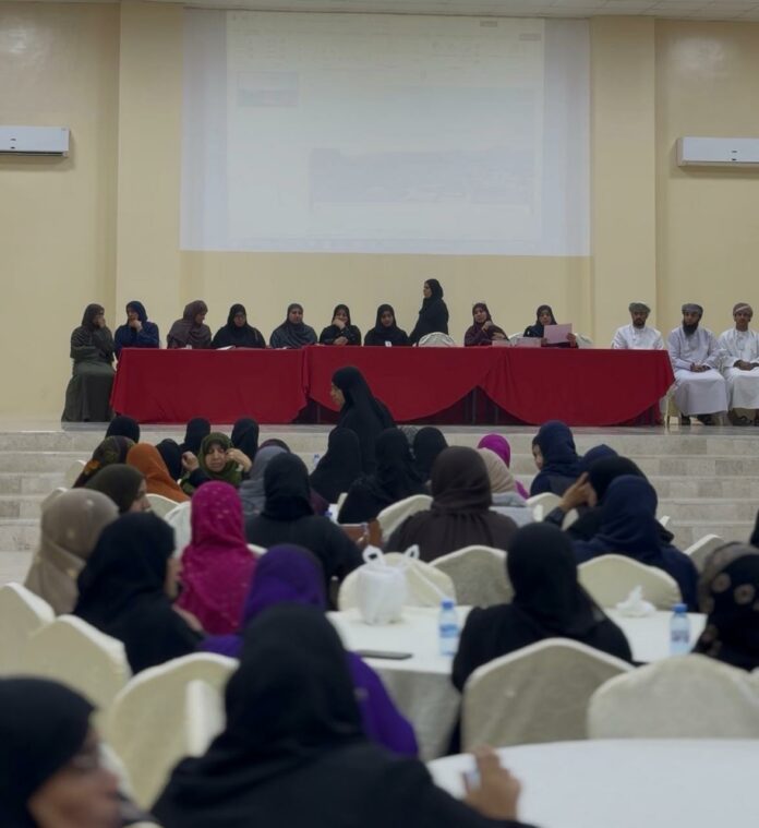 صحيفة اليوم العمانية - للمرة السادسة منذ 2016.. تجديد الثقة في مريم المشيقري لرئاسة جمعية المرأة العمانية ببهلاء