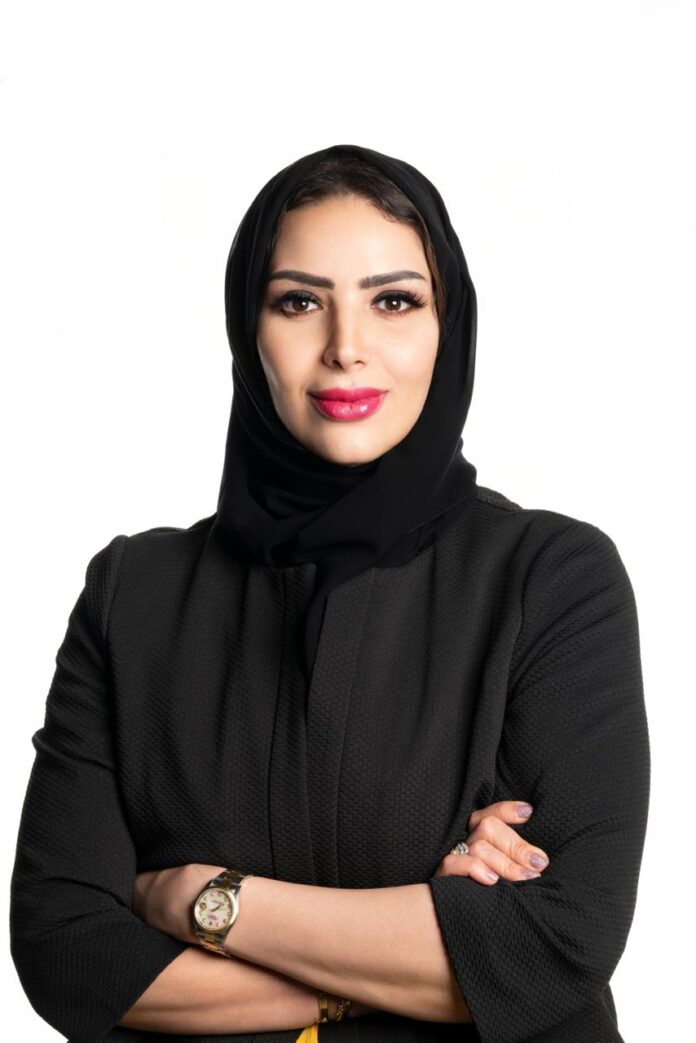 صحيفة اليوم العمانية - الحجرية تشارك في الملتقى الدولي الخامس بمناسبة اليوم العالمي للمرأة