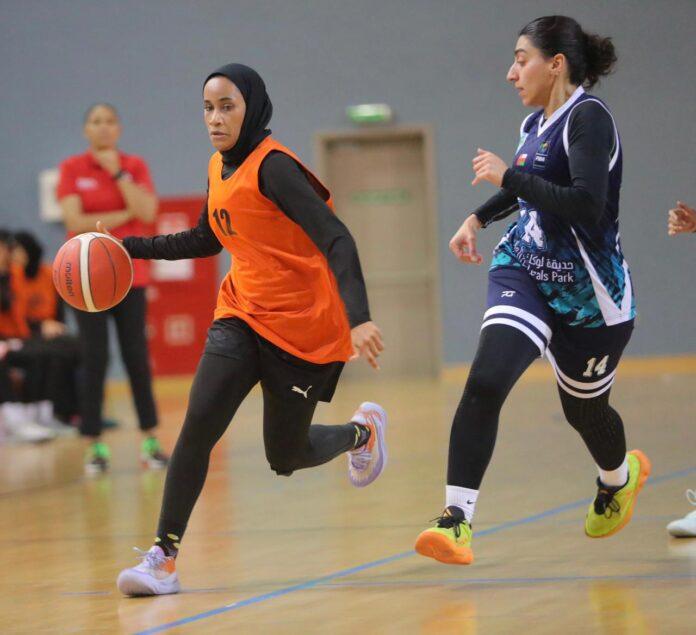 صحيفة اليوم العمانية - فرق قيم العالمية وايميرالد يتمسكان بالصدارة في البطولة الرمضانية للهيئات والمؤسسات لكرة السلة