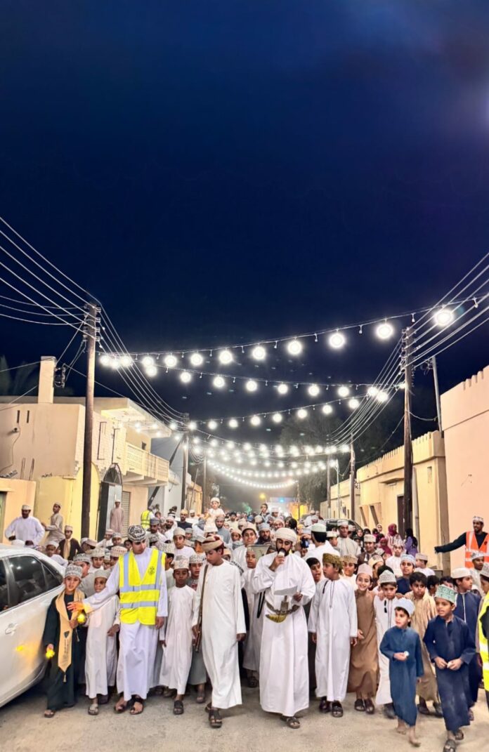 صحيفة اليوم العمانية - التهلولة في بلدة الغافات بولاية بهلاء… تقليد رمضاني يعزز الفرح والترابط المجتمعي