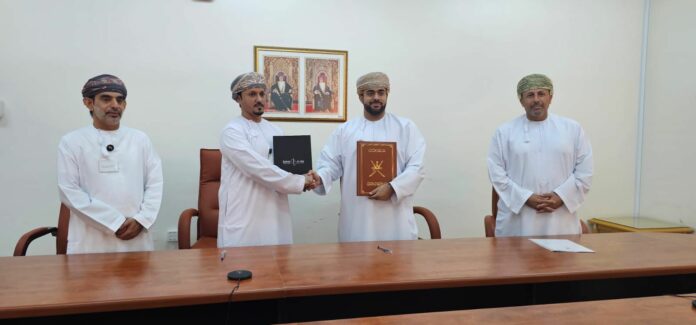 صحيفة اليوم العمانية - توقيع اتفاقية لدعم إنشاء مختبر توعوي صحي بولاية سناو