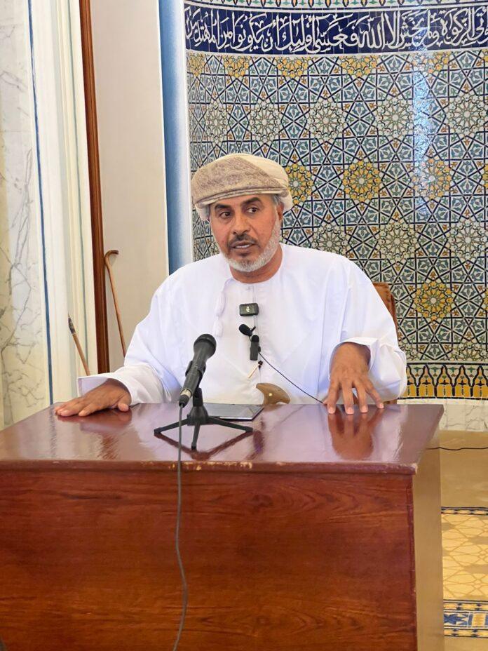 صحيفة اليوم العمانية - القانون في الحضرة اليوسفية.. قراءة قانونية في النص القرآني بجامع السلطان قابوس ببهلا