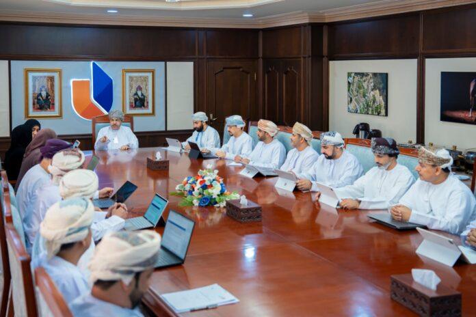 صحيفة اليوم العمانية - المجلس الأكاديمي بجامعة التقنية والعلوم التطبيقية يعقد اجتماعه الثالث للعام الأكاديمي 2025/2026