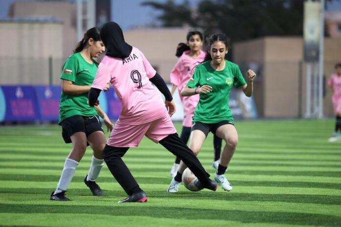 صحيفة اليوم العمانية - «OFAL» تطلق بطولة أكاديميات كرة القدم للفتيات.. حضور رسمي وبداية قوية لـ ESG