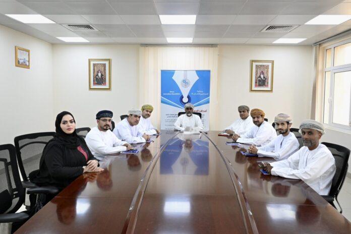 صحيفة اليوم العمانية - لجنة المصورين بجمعية الصحفيين العُمانية تعقد اجتماعها الأول للدورة الجديدة وتعتمد تشكيلها الإداري