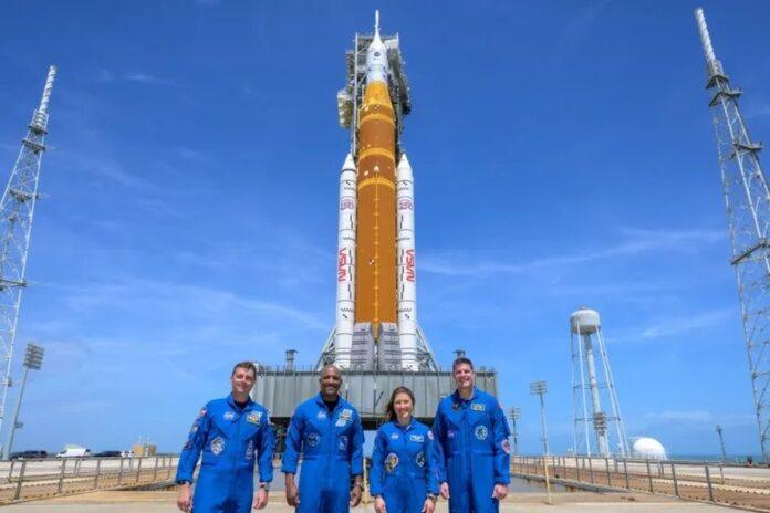 صحيفة اليوم العمانية - مهمّة أرتيميس 2 تبدأ رحلتها حول القمر