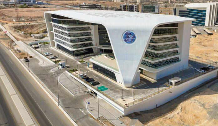 صحيفة اليوم العمانية - هيئة الخدمات المالية تصدر قرارًا بشطب مكتب “مجن لال تهاكر وشركائه”لمخالفته قانون تنظيم مهنة المحاسبة والمراجعة والمعايير الدولية للتدقيق