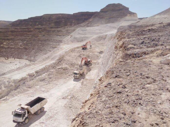 صحيفة اليوم العمانية - رأي | طريق المزيونة الاستراتيجي.. حلم يتحول إلى واقع على أرض الواقع .. جبال هرويب الشاهقة – ولاية المزيونة